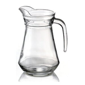 Klar glas kande uden indhold