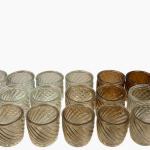 Farverige glas med spiraldesign